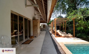 location-villa-sungai-canggu-08.JPG