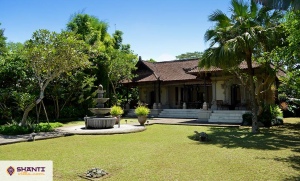 louer maison bali cemadik 11