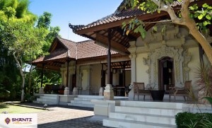 louer maison bali cemadik 12