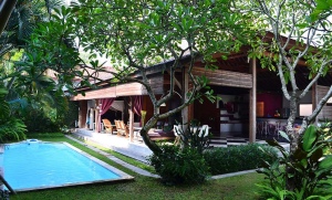 louer villa bali camini 18